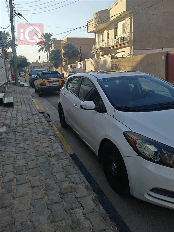 Kia Forte 5 2016 for sale in Iraq - Karbala